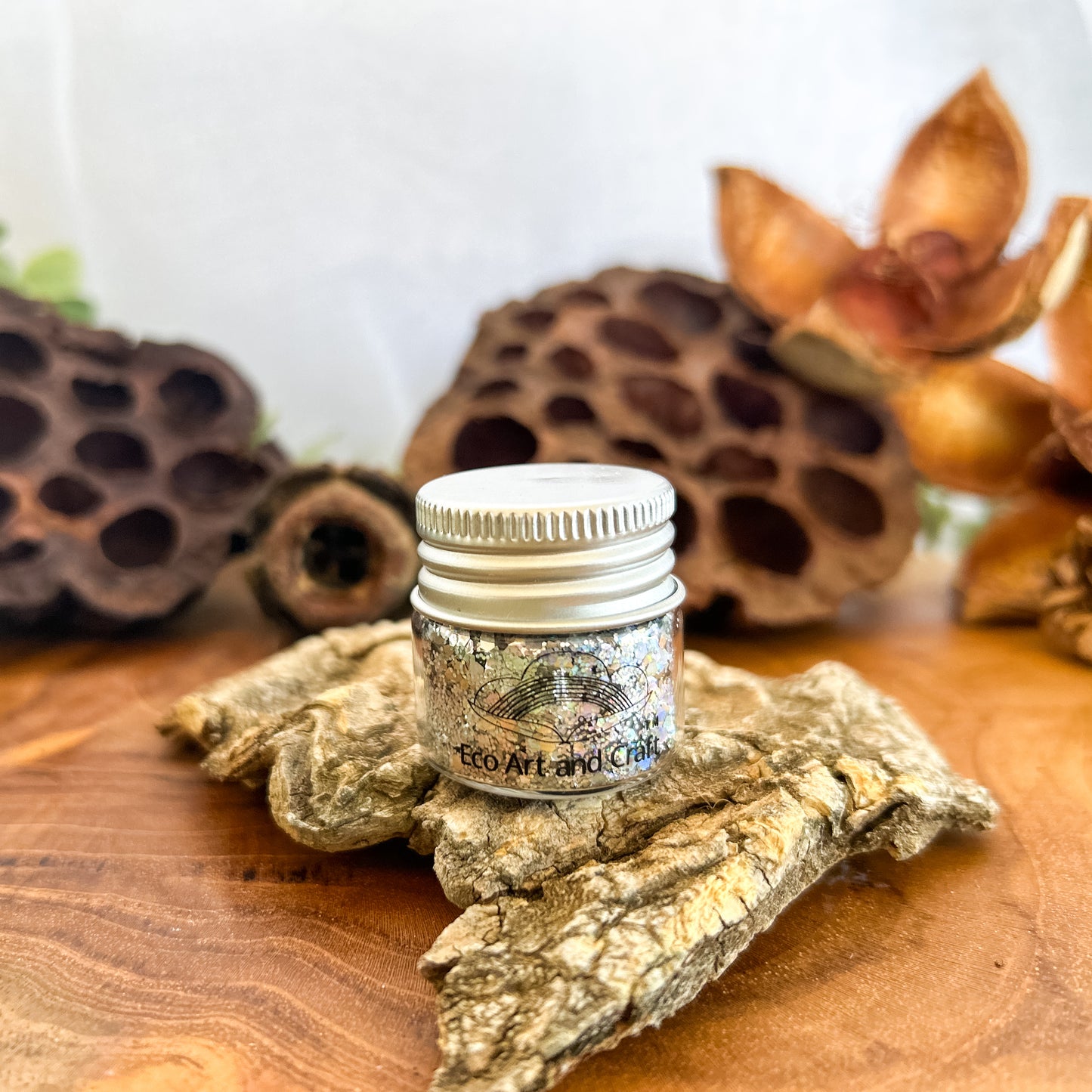 Aura - Made with genuine Bioglitter®