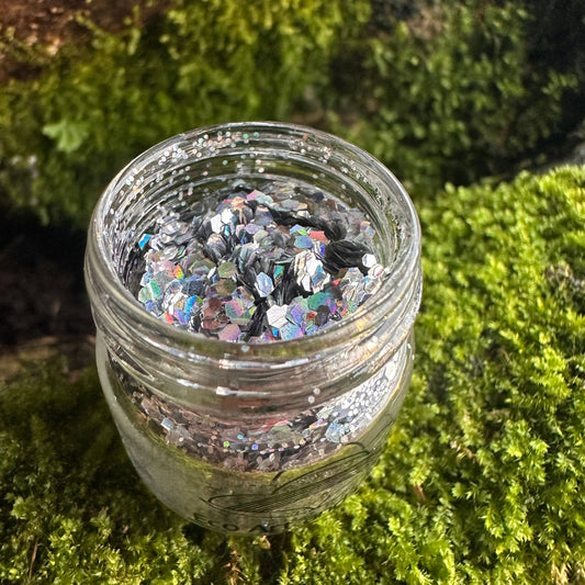 Aura - Made with genuine Bioglitter®