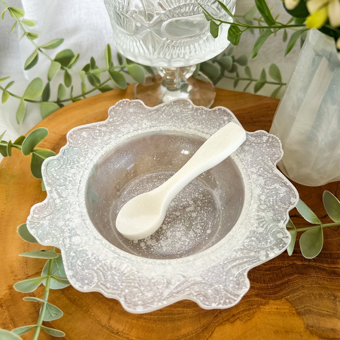 Scalloped Bowl