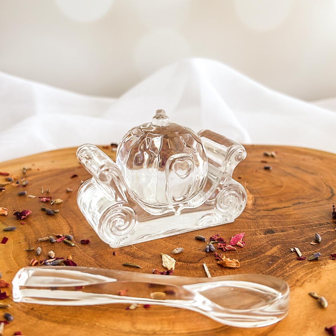 Heirloom Fairytale Carriage